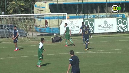 Palmeiras acerta a trave e perde por 2 a 0 para o Guarani