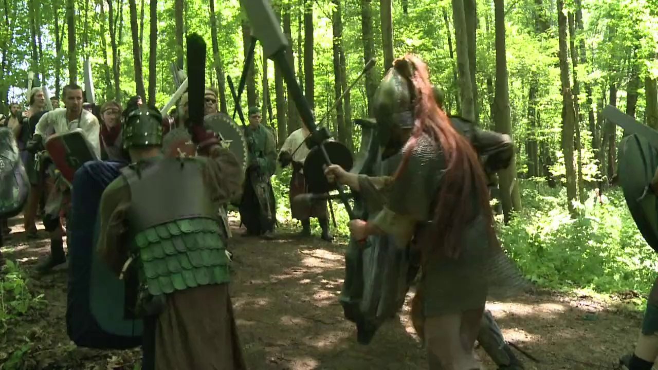 Hobbits gegen ritter: fantasy-schlacht in us-wald