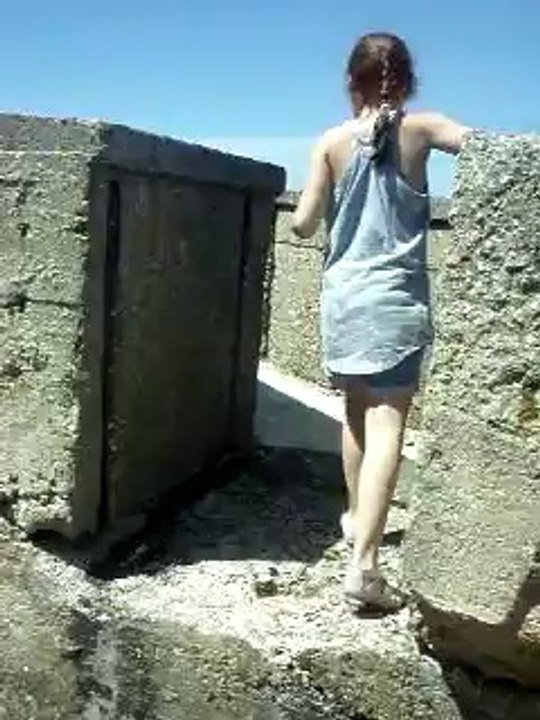 13- bunker