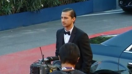 LaBeouf seeks care for addiction, Lohan sues "Grand Theft Auto"