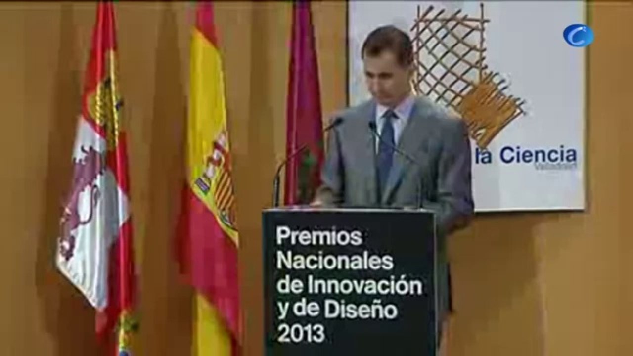 Los Reyes visitan Valladolid para entregar los Premios Nacionales de Innovación y Diseño 2013