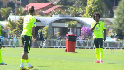 I am not over-worked - Neymar