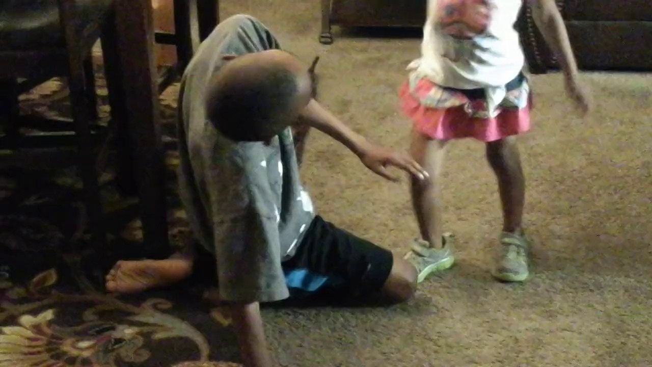 kids playing wwe