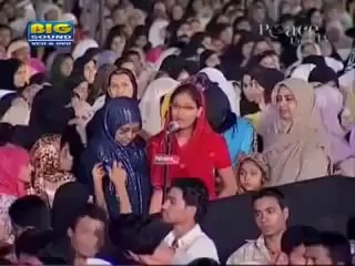 اس لڑکی کی بہادری کو سلام ہو