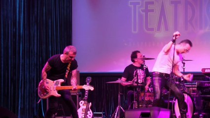 DIRECTIA 5 - Don't go & Unde esti, Live in Teatris, Galati, 28.06.2014