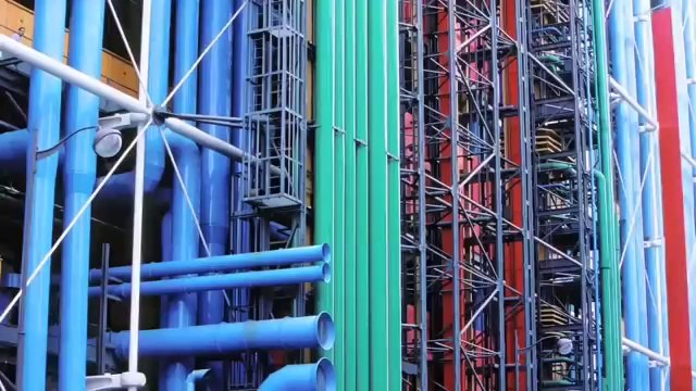 Eileen Sylvia - Top 10 Travel Attractions, Paris (France)