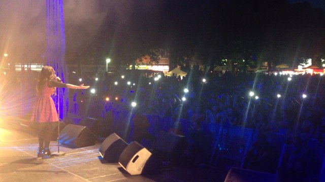 Cristal Live Lisieux : Indila