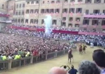 Italy's Palio Di Siena Draws Large Crowds