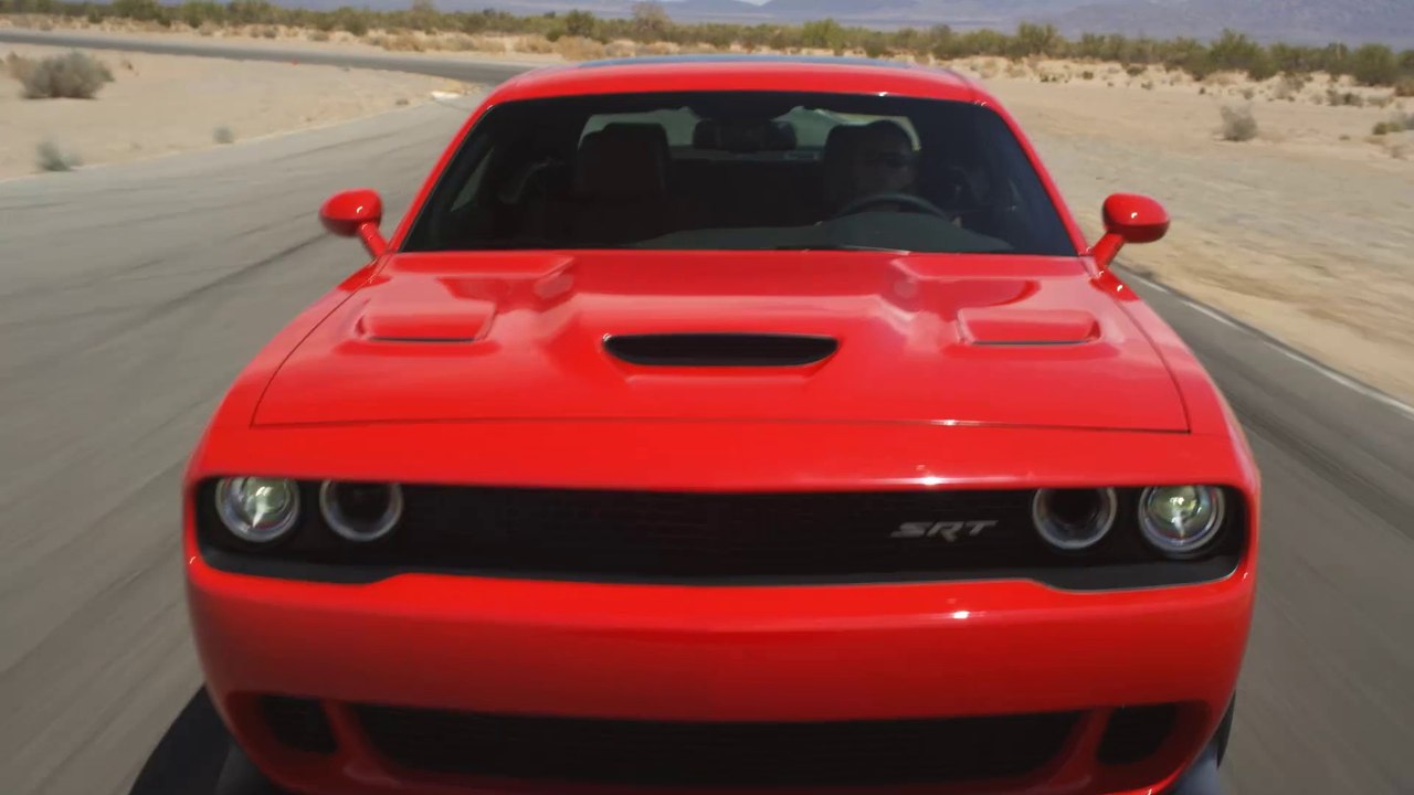 Dodge SRT Challenger Hellcat 2015