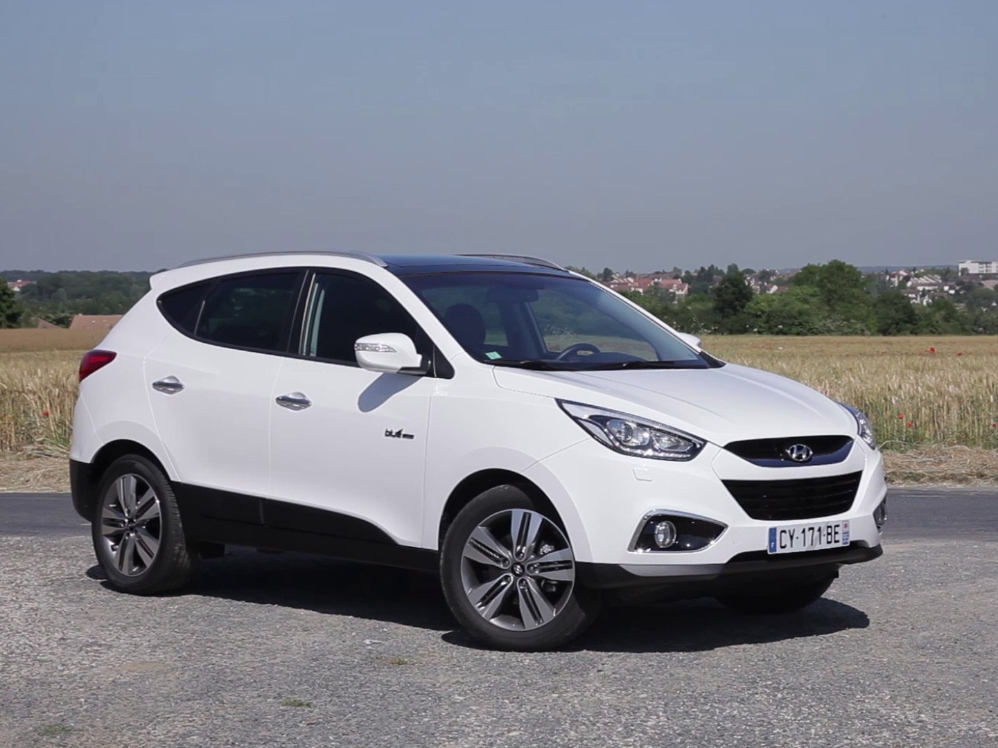 Essai Hyundai ix35 1.7 CRDi BlueDrive Pack Premium Limited 2014 - Vidéo  Dailymotion