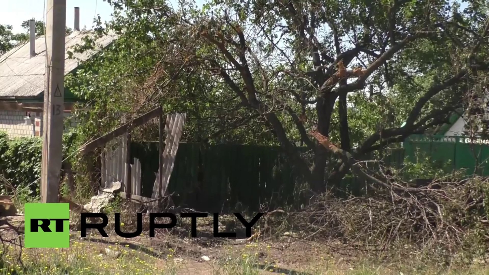 ⁣Ukraine: Lugansk homes ravaged after Ukraine air force shelling