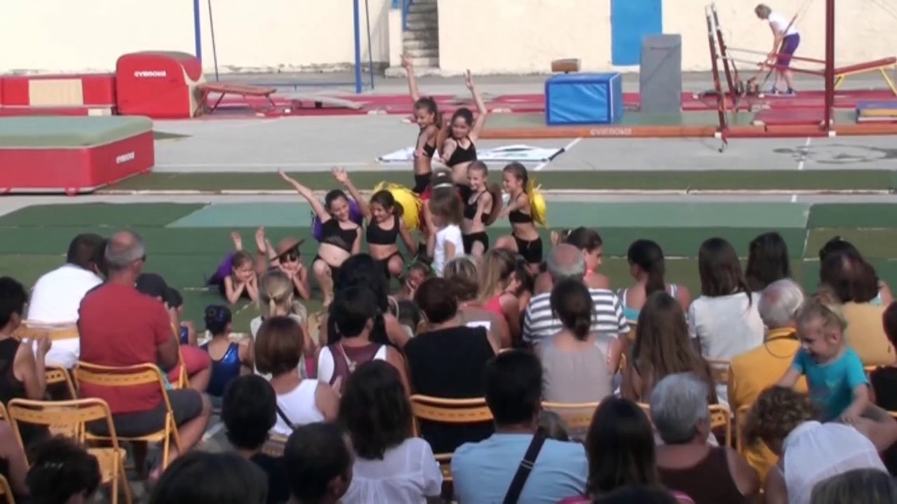 Gala 2014 : Nescafé - Groupe de Loisirs