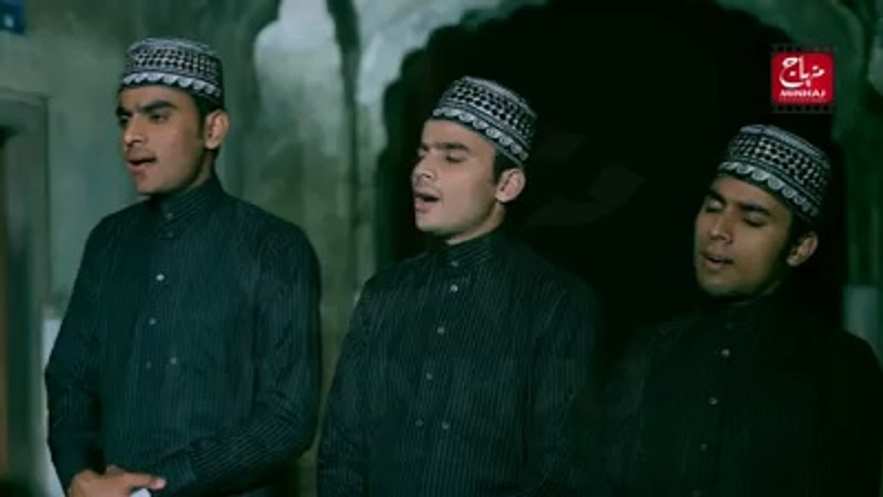 aoo k sab huzoor sa ahde wafa karin