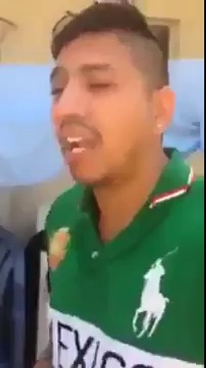 Penaltı Sonrası Kafayı Sıyıran Meksikalı
