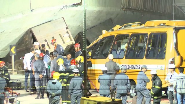 Crolla un viadotto a Belo Horizonte: almeno due morti