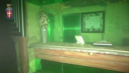 Plongée dans l'épave du Concordia avant son départ pour Gênes