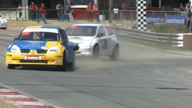 Emmanuel Anne s'impose en D4 au Rallycross de Lavaré