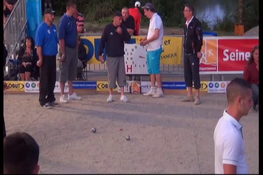 32ème de finale du Festival International à pétanque de la Vallée de la Bresle - Blangy 2014