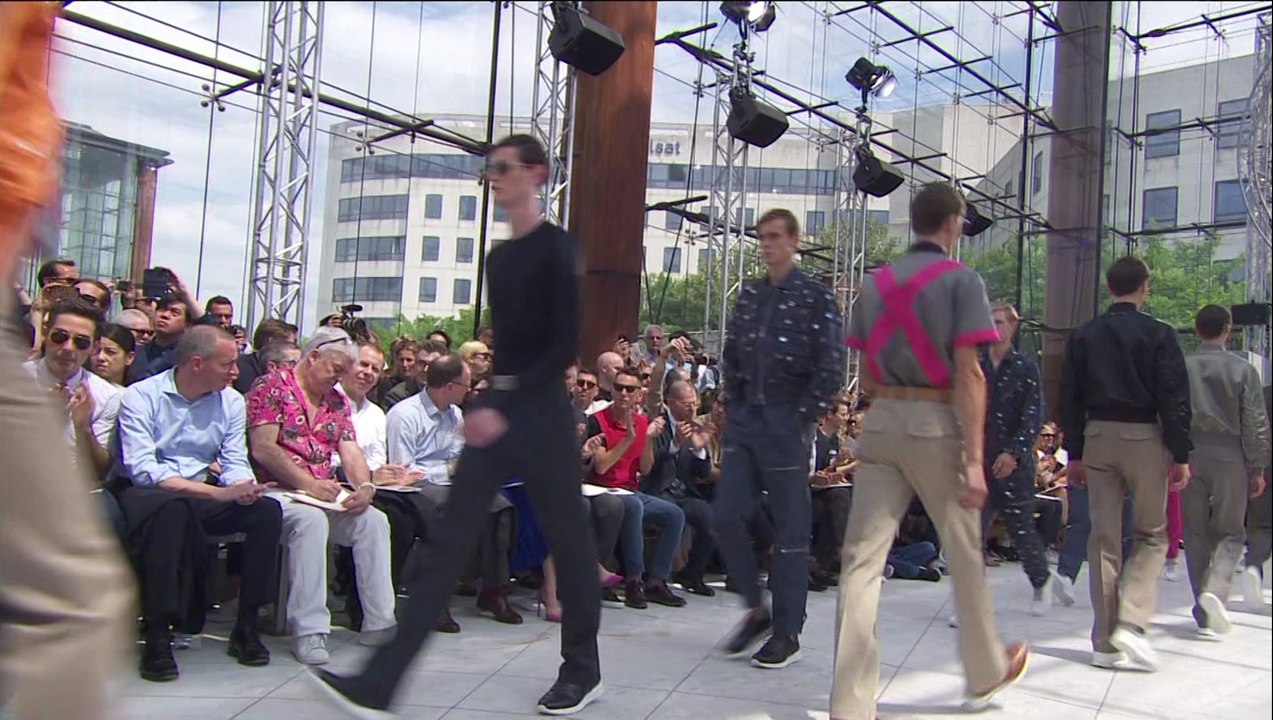 Louis Vuitton - Collection Homme Printemps-été 2015 à Paris
