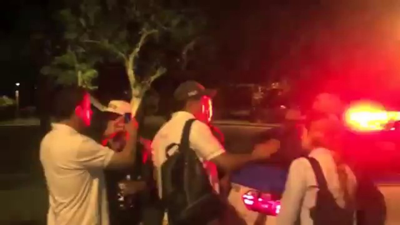 Pelea de Yamid Amat Serna, Manolo Cardona, Carolina Guerra en restaurante de Brasil