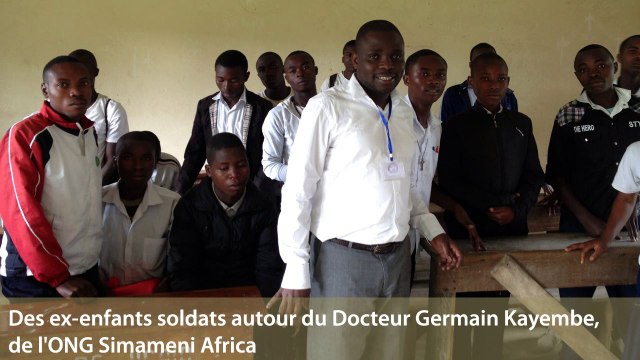 J'ai 12 ans et je suis soldat . La magazine de la rédaction du 4 juillet 2014.