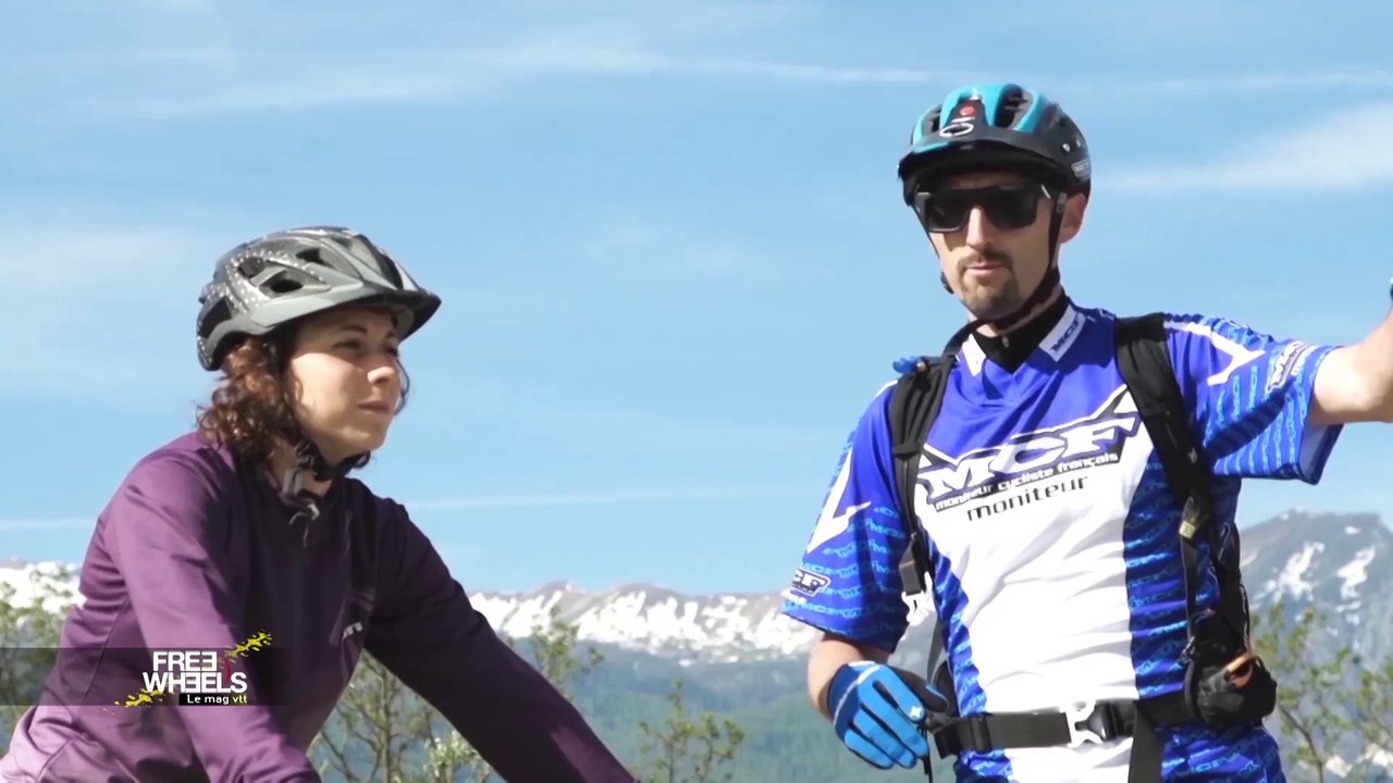 Le mouvement vertival (sur pumptrack) - Pilotage 02 - Freewheels - 2014