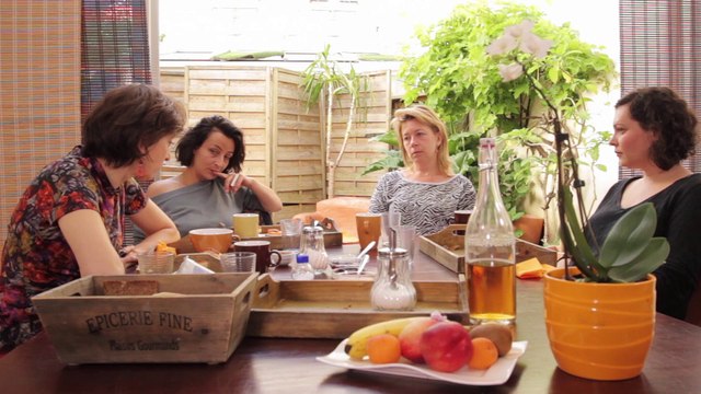 Entre elles - Femmes-Hommes