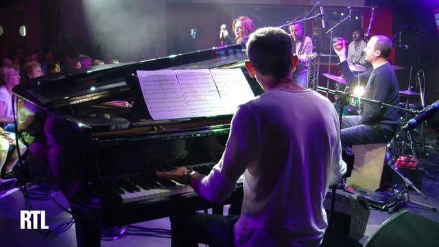 Isabelle Boulay - Il suffirait de presque rien - Extrait de l'album merci Serge Reggiani - en Live dans le Grand Studio RTL