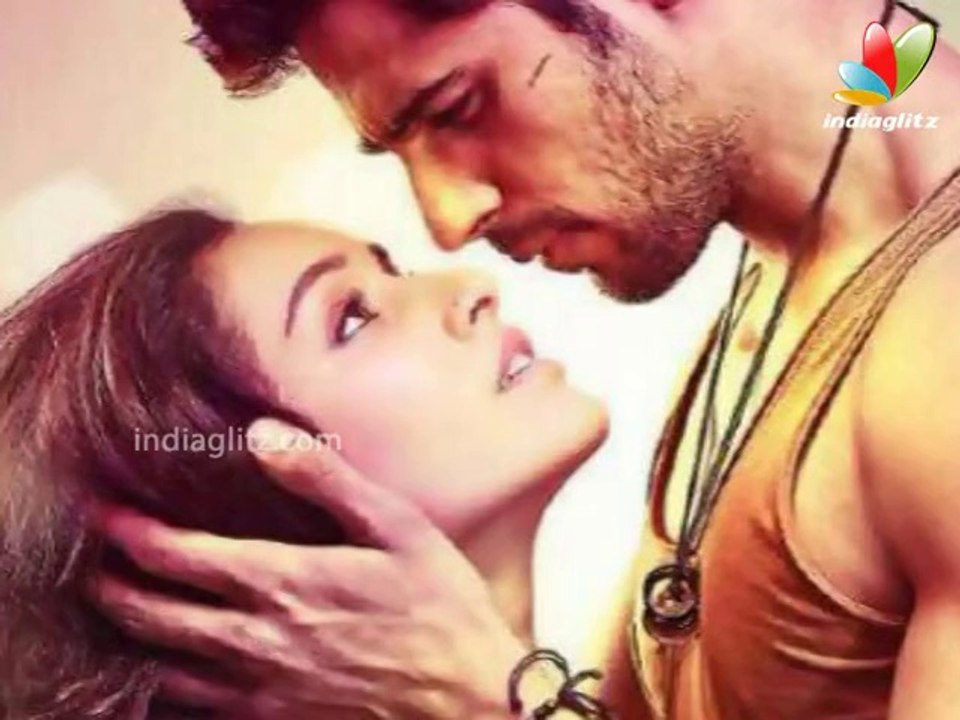 Sidharth Malhotra's Tribute to B-Town Baddies on a TV Show! | Hindi News | Ek Villain Ek Daastan