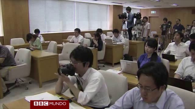 Vea el desconsolado llanto del político japonés que se hizo viral