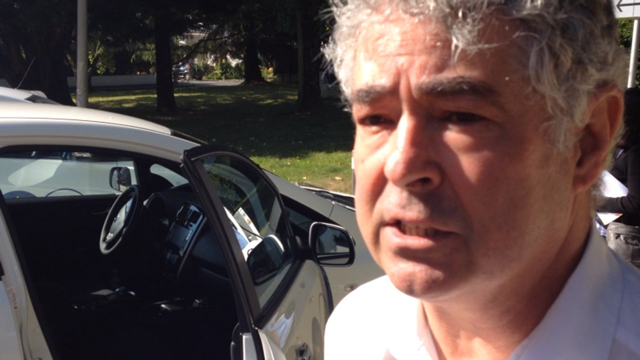 La première borne de recharge rapide des voitures électriques