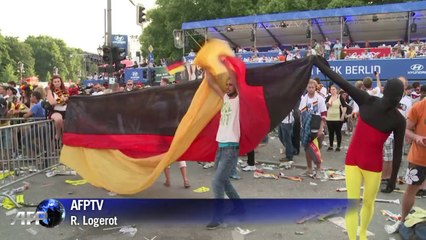 Mondial: Berlin en liesse après la victoire de la Mannschaft
