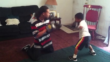 5 year old kid : future boxing champion!