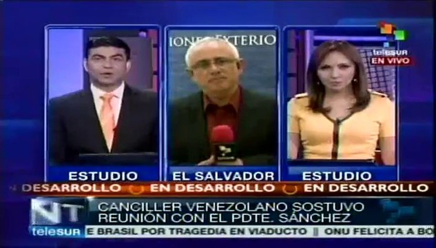 Canciller Jaua se reunió con el presidente de El Salvador