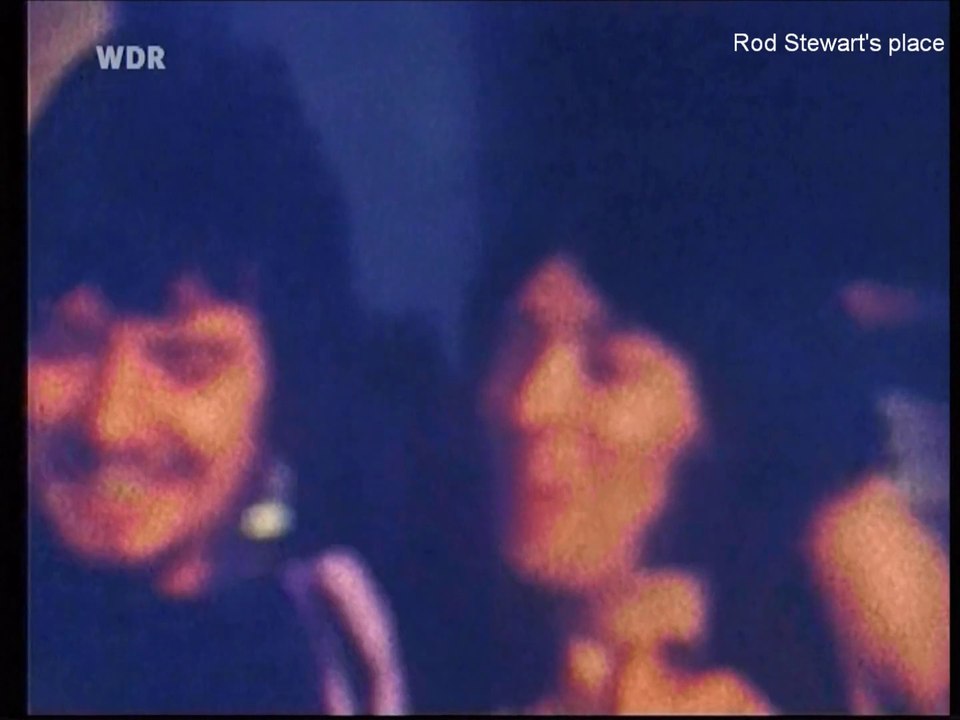 06 gasoline alley & street fighting man Faces / Rod Stewart live London 1970 the Marquee  - swing in