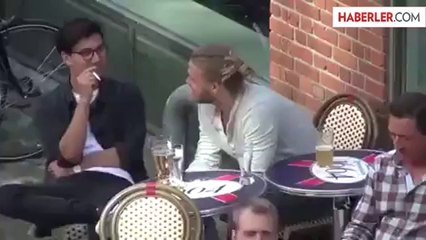 Sokakta Çıplak Dolaştı, Kimse Anlamadı