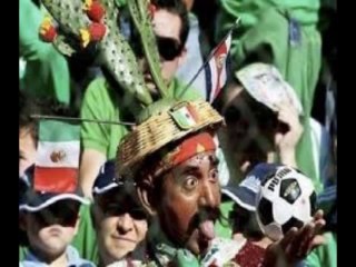 غرائب و طرائف المشجعين المشجعات في المونديال‬