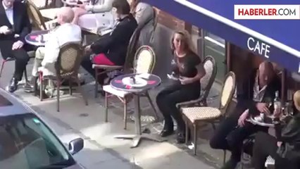 Sokakta Çıplak Dolaştı, Kimse Anlamadı