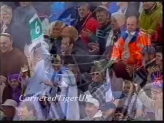 Saqlain Mushtaq Huge SIX of Andrew Caddick 2001