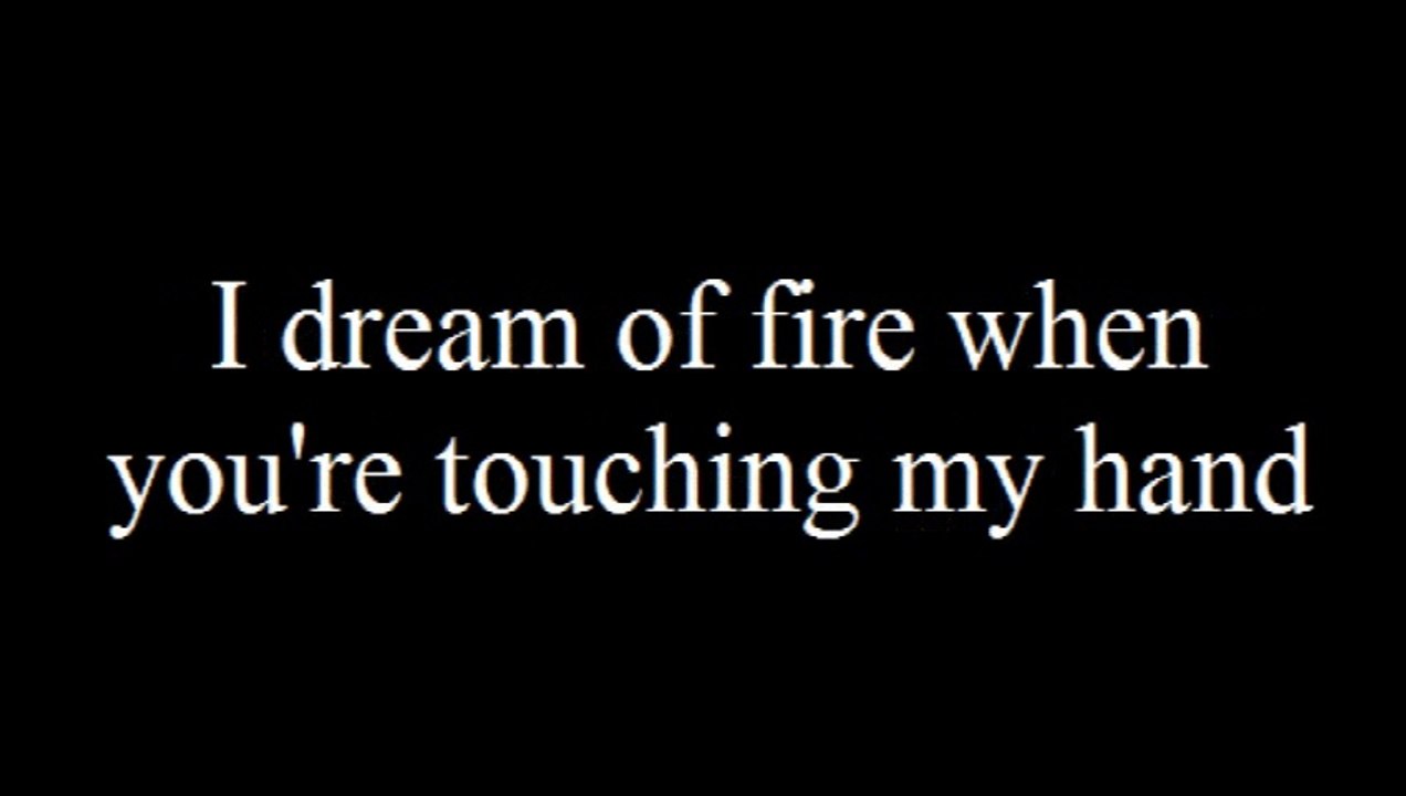 Josie & the Pussycats You Don't See Me with Lyrics