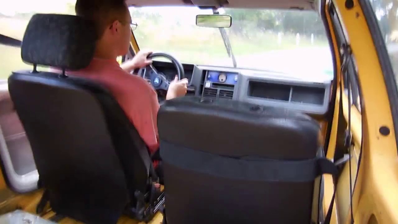 Essai avec bougies 205 Rally