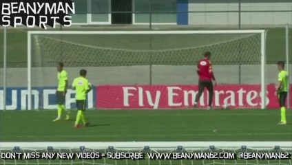 World Cup 2014 - Neymar Practices Stutter Penalty In Brazil Training