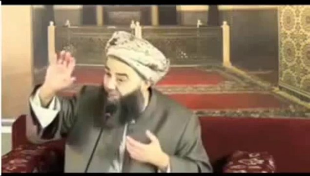 Cübbeli Ahmet Hoca -Cinlere İnanmayan Kadının İbretlik Kıssası- - YouTube