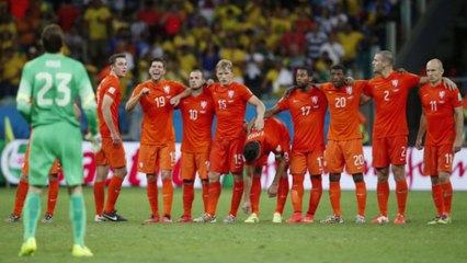 Les Pays-Bas se qualifient  aux tirs au but