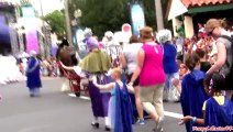 Frozen Summer Fun LIVE! Kristoff Elsa Anna FULL SHOW at Disney Hollywood Studios Royal Parade WDW - viralkids.com