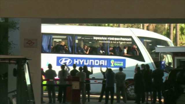 Mondial : fin de l'aventure, les Bleus quittent le Brésil