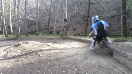 Moto crash into tree - Fails World