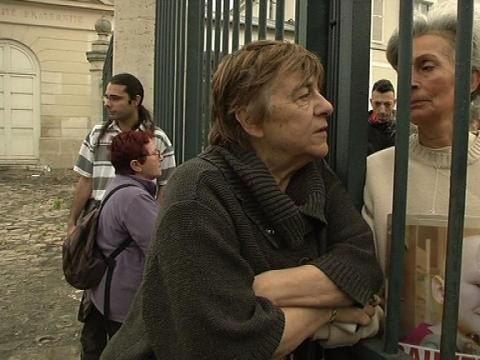 Garches: les parents d'enfants atteints du cancer évacués de l'hôpital