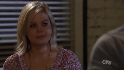 Maxie (2014-04-08) - Maxie Returns!