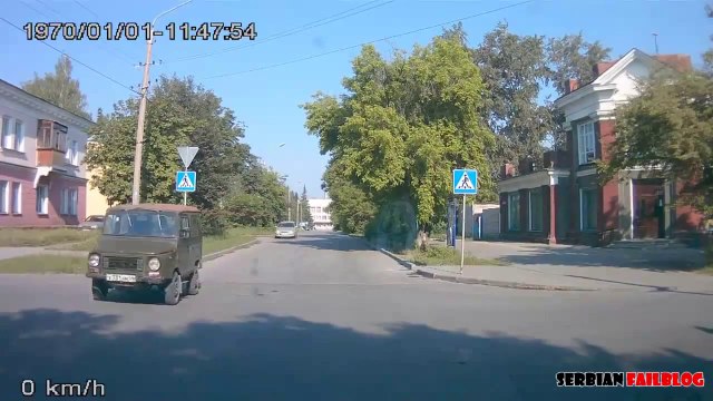 Les pires accidents en RUSSIE! - Pire conducteurs du monde!